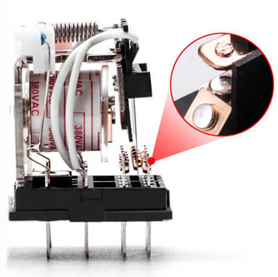 Vật liệu nào làm vật liệu tiếp xúc điện tốt hơn: AgSnO₂ hay AgCdO?